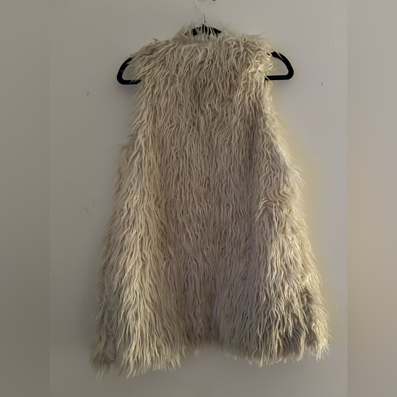 Shag vest - Picture 3 of 3